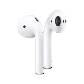 Apple AirPods 配充电盒